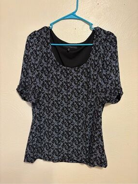 White House Black Market Black Floral Print Puff Sleeve Top Large